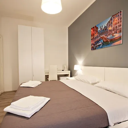 Le Piazze Di Panzió