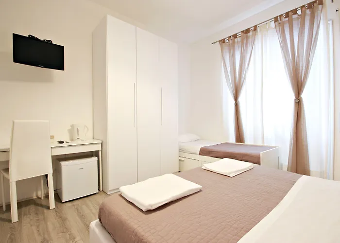 Bed & Breakfast Le Piazze Di 4*